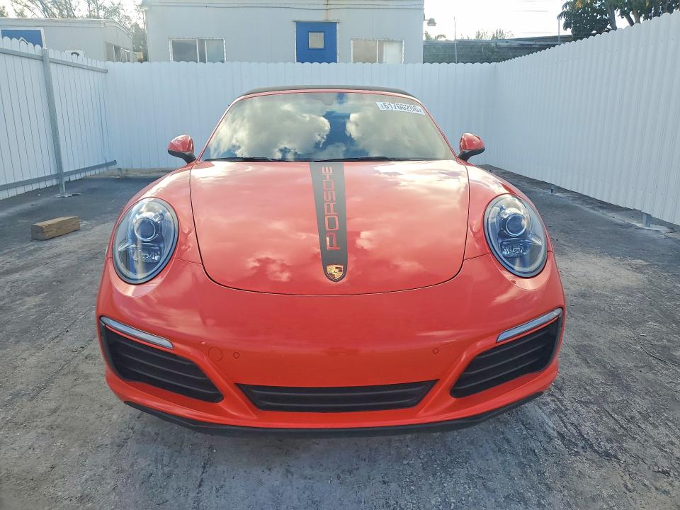 Продажа на аукционе авто 2017 Porsche 911, vin: WP0CA2A97HS142235, номер лота: 61700286