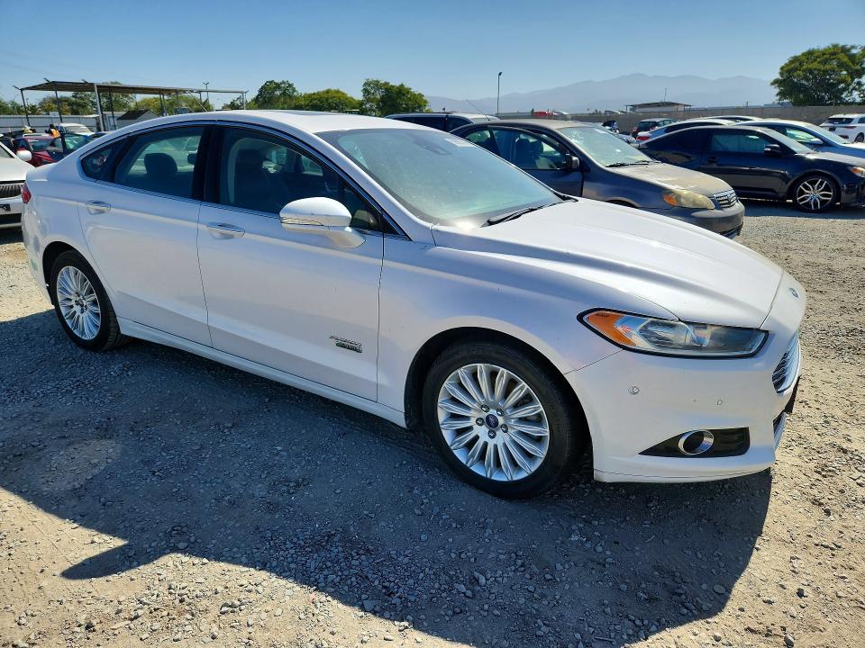 Продажа на аукционе авто 2014 Ford Fusion, vin: 3FA6P0SU8ER329984, номер лота: 59905796