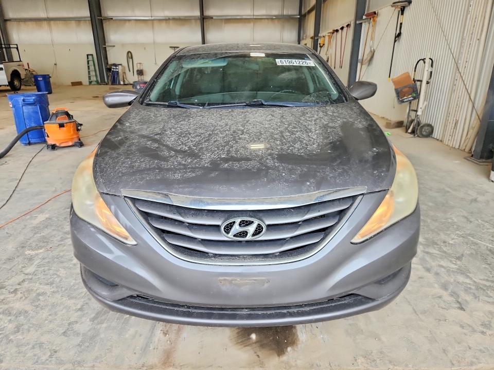 61961226 :رقم المزاد ، 5NPEB4AC5BH184695 vin ، 2011 Hyundai Sonata مزاد بيع