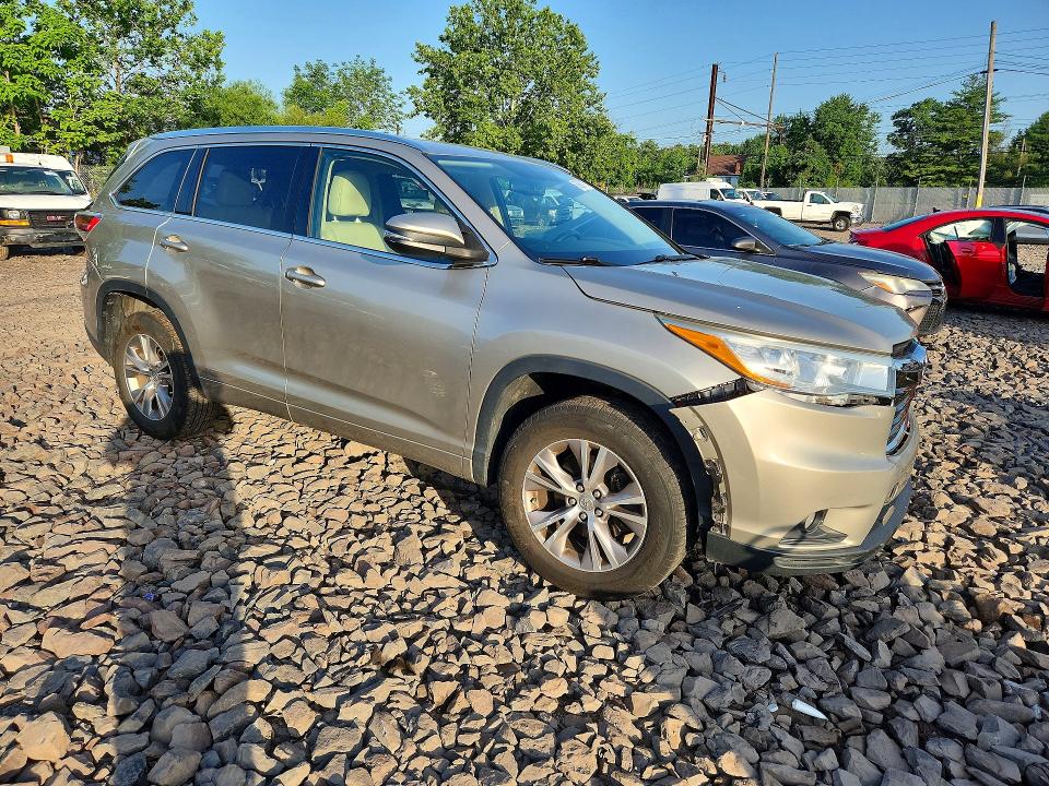 2015 Toyota Highlander მანქანა იყიდება აუქციონზე, vin: 5TDKKRFH2FS054457, აუქციონის ნომერი: 59600176