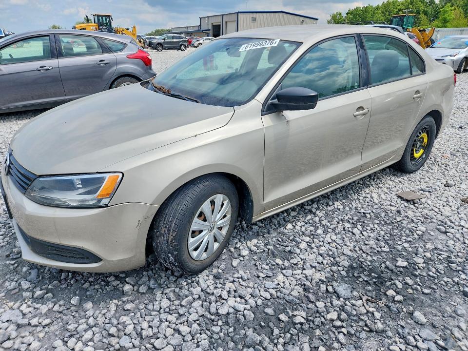 61999376 :رقم المزاد ، 3VW2K7AJXEM252794 vin ، 2014 Volkswagen Jetta مزاد بيع