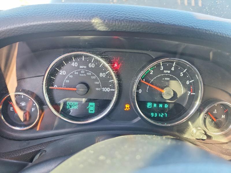 60871286 :رقم المزاد ، 1C4HJWFG1EL118748 vin ، 2014 Jeep Wrangler Unlimited مزاد بيع