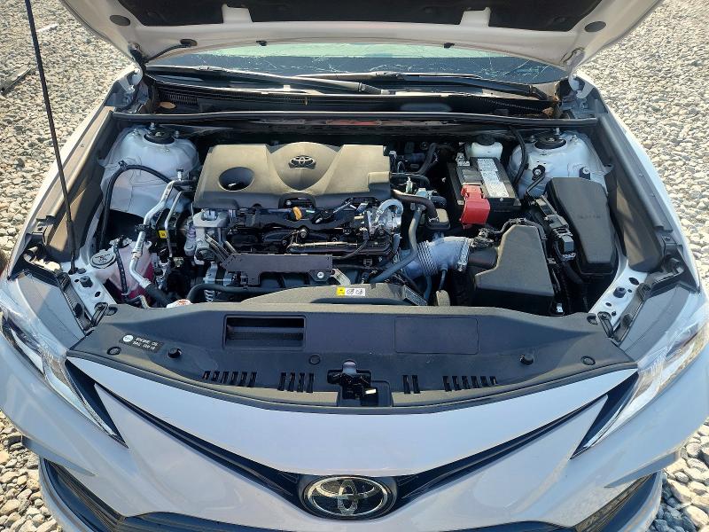 2022 Toyota Camry მანქანა იყიდება აუქციონზე, vin: 4T1C11AK8NU072155, აუქციონის ნომერი: 62813676