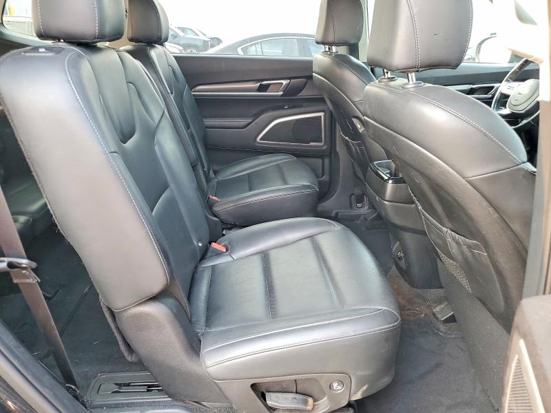 61563196 :رقم المزاد ، 5XYP6DHC1MG175134 vin ، 2021 Kia Telluride مزاد بيع