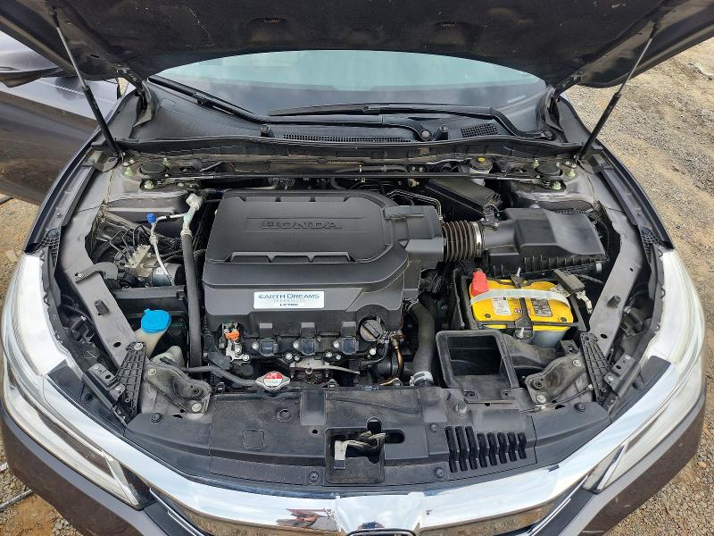 2017 Honda Accord მანქანა იყიდება აუქციონზე, vin: 1HGCR3F96HA041167, აუქციონის ნომერი: 62010046