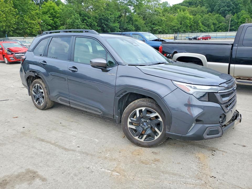 62218906 :رقم المزاد ، JF2SLSRD5SH421543 vin ، 2025 Subaru Forester مزاد بيع
