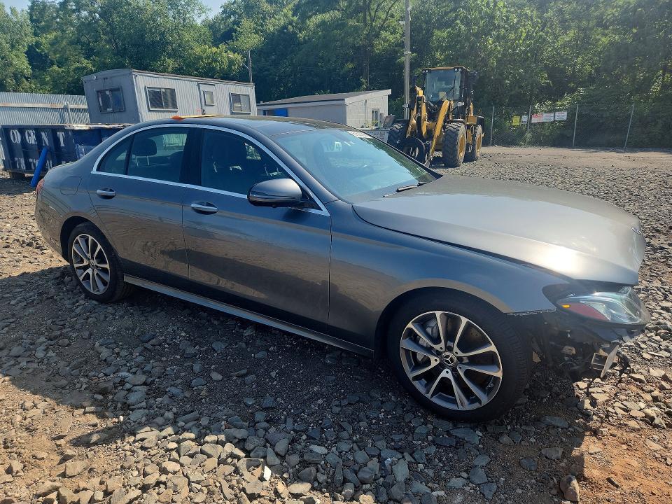 Aukcja sprzedaży 2020 Mercedes-benz E, vin: W1KZF6JB3LA803379, numer aukcji: 61520896