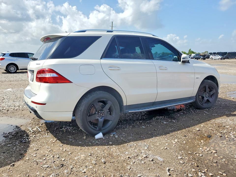 60320526 :رقم المزاد ، 4JGDA7DB0CA082163 vin ، 2012 Mercedes-benz Ml مزاد بيع