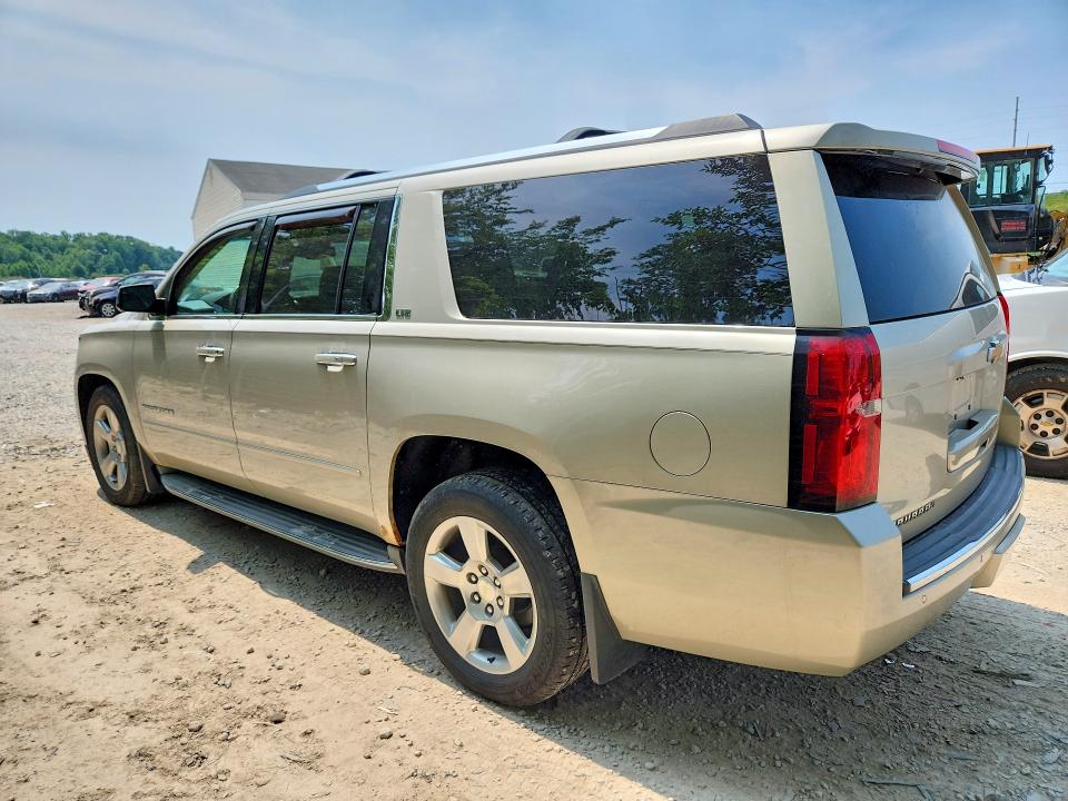 Продажа на аукционе авто 2015 Chevrolet Suburban, vin: 1GNSKKKCXFR507523, номер лота: 61170186
