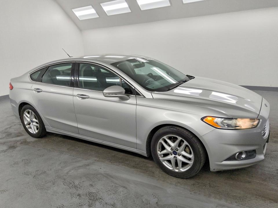 2016 Ford Fusion მანქანა იყიდება აუქციონზე, vin: 3FA6P0HD5GR260407, აუქციონის ნომერი: 61640366