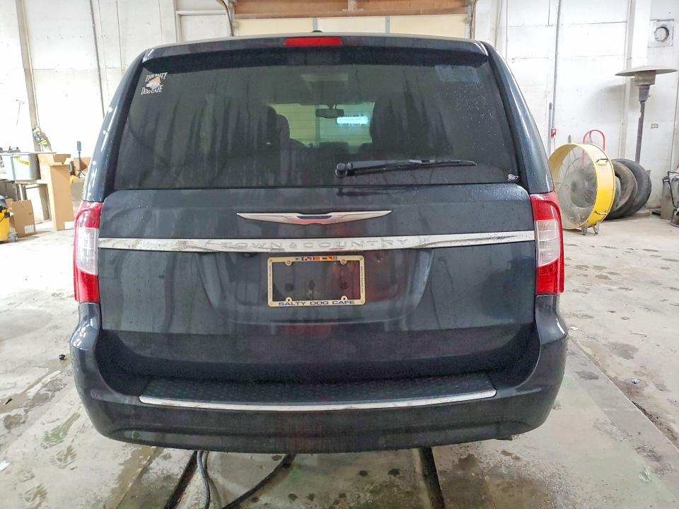60624706 :رقم المزاد ، 2C4RC1CG0ER257041 vin ، 2014 Chrysler Town & Country مزاد بيع