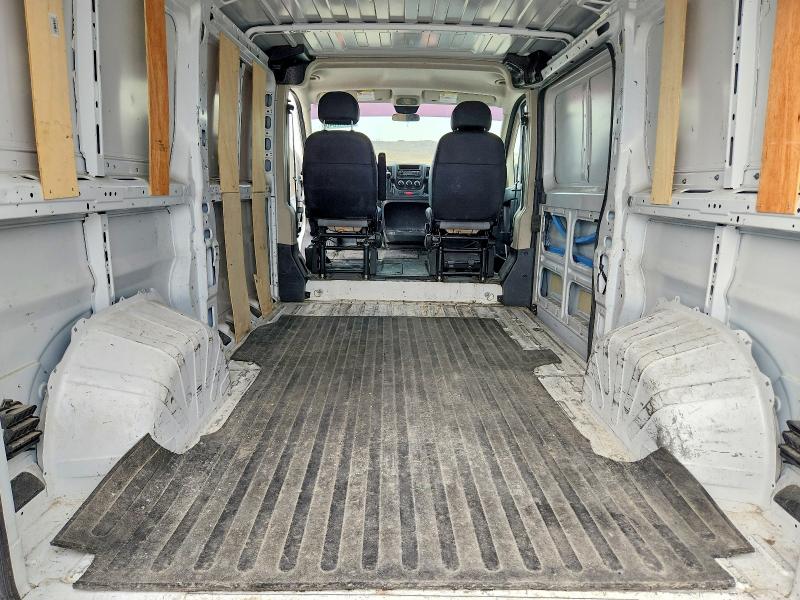 62712046 :رقم المزاد ، 3C6TRVAG0HE513545 vin ، 2017 Ram Promaster 1500 مزاد بيع
