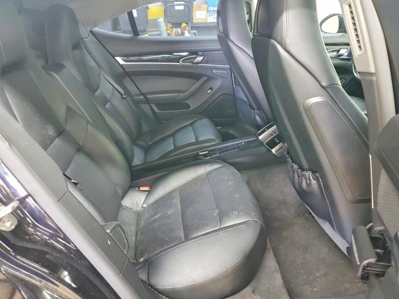 60195216 :رقم المزاد ، WP0AD2A77GL040584 vin ، 2016 Porsche Panamera مزاد بيع