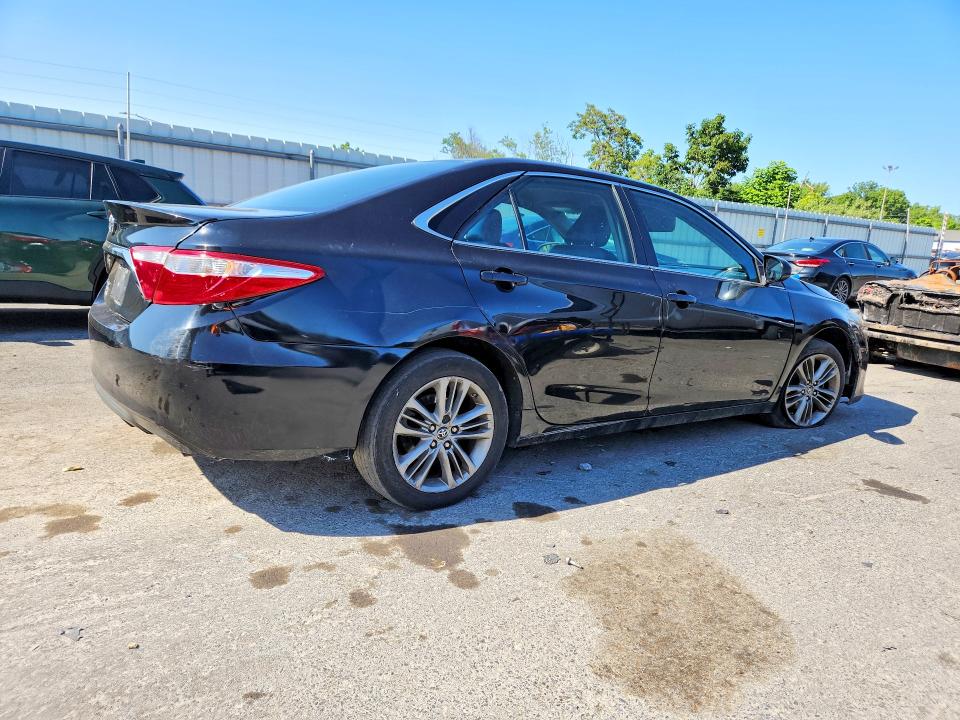 2017 Toyota Camry მანქანა იყიდება აუქციონზე, vin: 4T1BF1FK9HU332606, აუქციონის ნომერი: 61904186