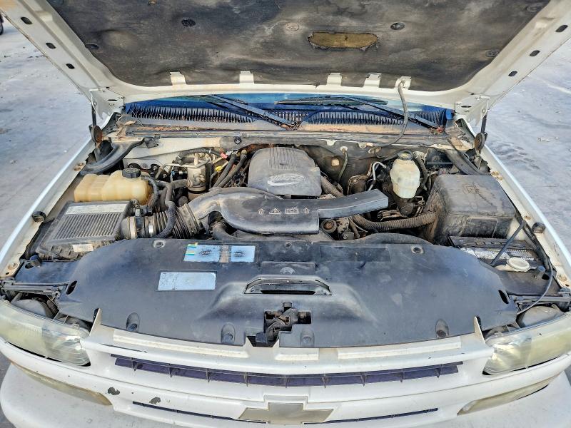 61002076 :رقم المزاد ، 1GNEK13Z04R299224 vin ، 2004 Chevrolet Tahoe مزاد بيع