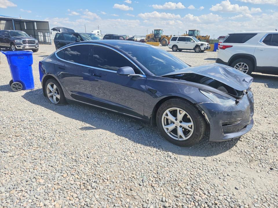 2019 Tesla Model 3 მანქანა იყიდება აუქციონზე, vin: 5YJ3E1EB1KF386706, აუქციონის ნომერი: 61796766