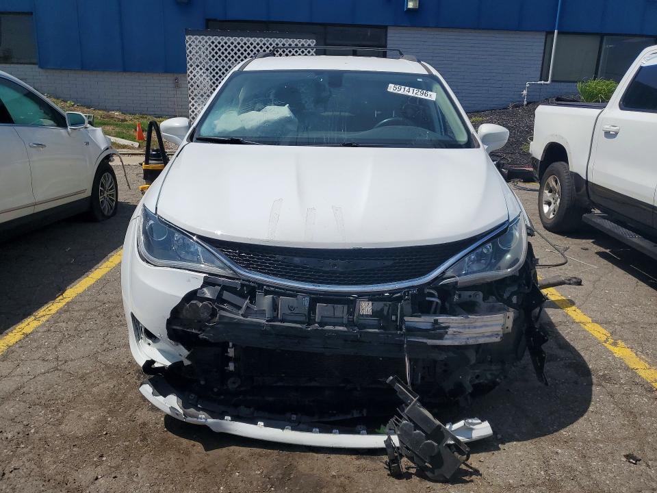2017 Chrysler Pacifica მანქანა იყიდება აუქციონზე, vin: 2C4RC1BG7HR816221, აუქციონის ნომერი: 59141296