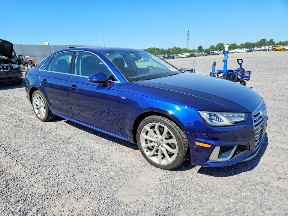 Продажа на аукционе авто 2019 Audi A4, vin: WAUDNAF42KA118371, номер лота: 63196806