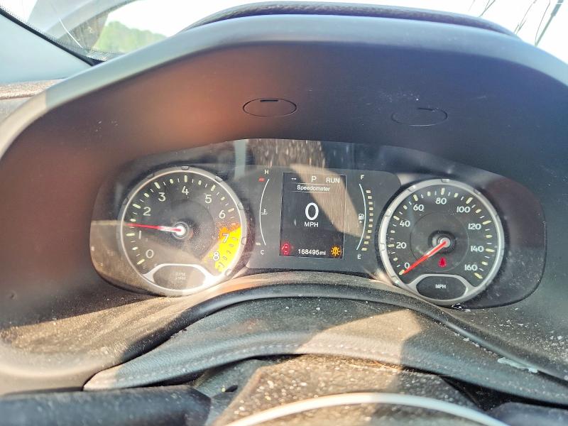 Продажа на аукционе авто 2015 Jeep Renegade, vin: ZACCJBBT8FPC45841, номер лота: 61314496