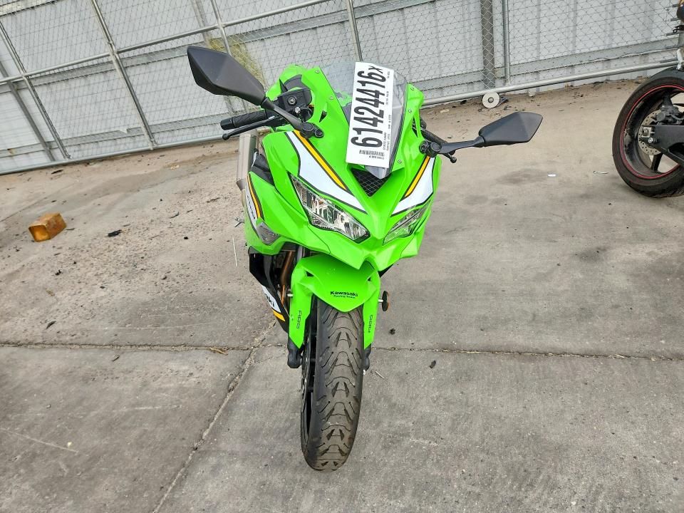 2025 Kawasaki Zx400 მანქანა იყიდება აუქციონზე, vin: ML5ZXCS1XSDA42355, აუქციონის ნომერი: 61424416