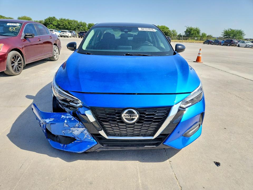 60151916 :رقم المزاد ، 3N1AB8DV1MY241227 vin ، 2021 Nissan Sentra مزاد بيع