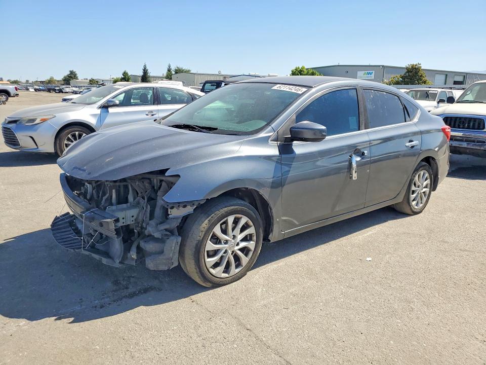 Продажа на аукционе авто 2018 Nissan Sentra, vin: 3N1AB7AP5JL626332, номер лота: 62114246