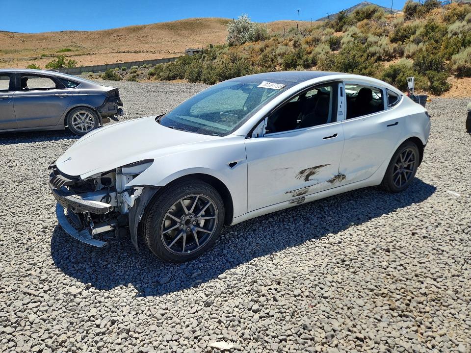 Продажа на аукционе авто 2019 Tesla Model 3, vin: 5YJ3E1EA7KF466826, номер лота: 60291726