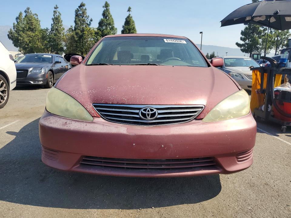2006 Toyota Camry მანქანა იყიდება აუქციონზე, vin: 4T1BE30K96U120941, აუქციონის ნომერი: 61442036