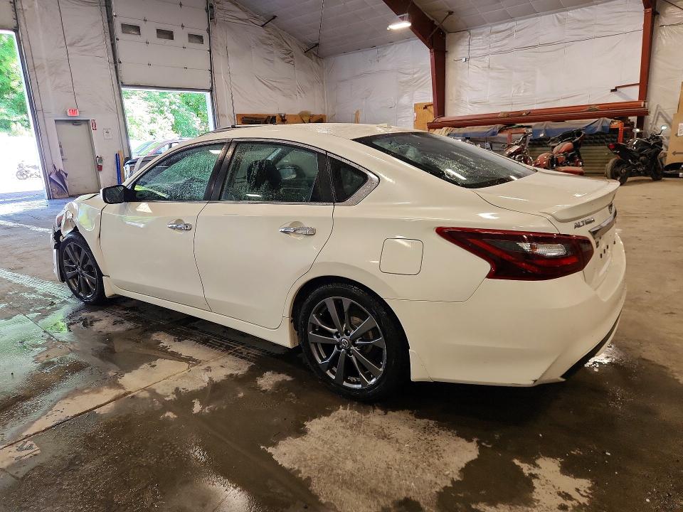 Продажа на аукционе авто 2018 Nissan Altima, vin: 1N4AL3APXJC472379, номер лота: 58785736