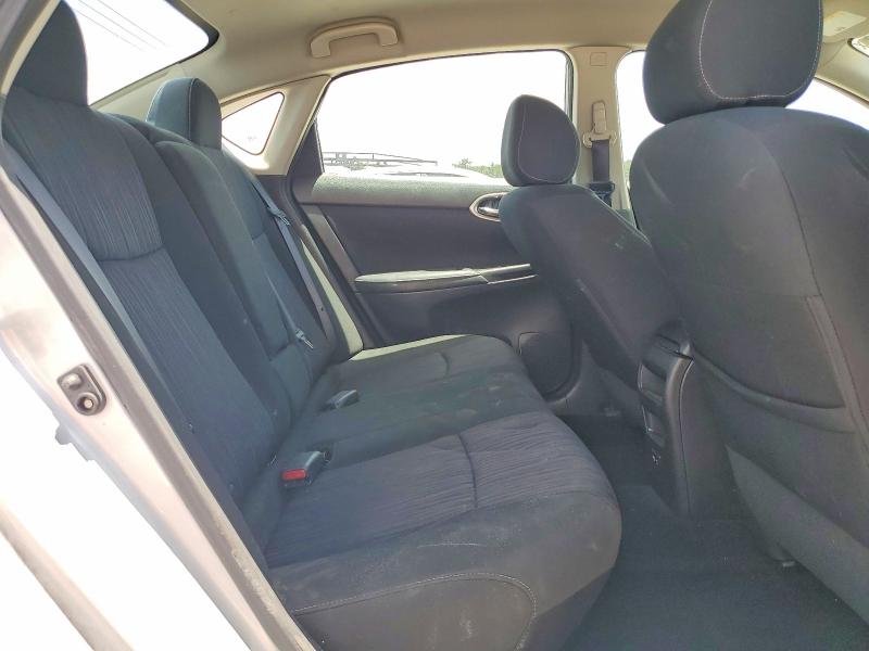 Продаж на аукціоні авто 2019 Nissan Sentra, vin: 3N1AB7AP0KY294191, номер лоту: 61155246