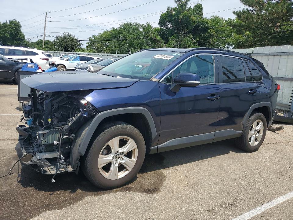 2021 Toyota Rav4 მანქანა იყიდება აუქციონზე, vin: 2T3P1RFV4MW185562, აუქციონის ნომერი: 62297846