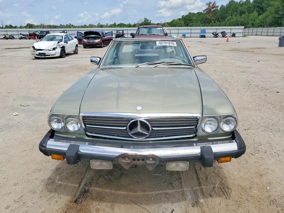 62791916 :رقم المزاد ، 10704412041163 vin ، 1977 Mercedes-benz 450 Sl مزاد بيع