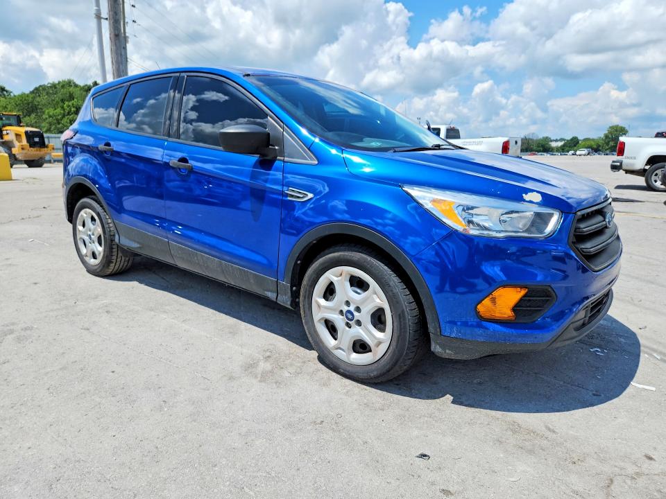 Продаж на аукціоні авто 2017 Ford Escape, vin: 1FMCU0F76HUD19456, номер лоту: 61384046