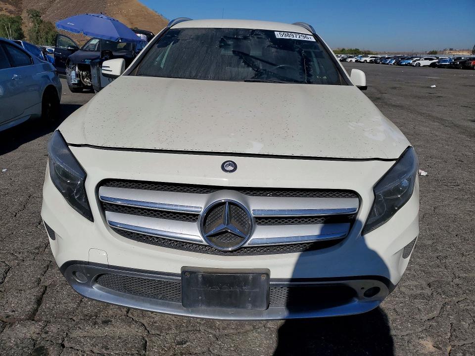 59897296 :رقم المزاد ، WDCTG4EB8HJ356139 vin ، 2017 Mercedes-benz Gla مزاد بيع