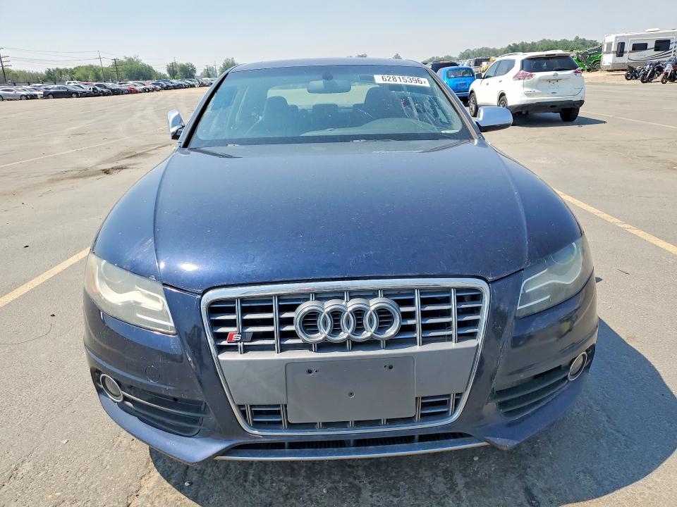 2010 Audi S4 მანქანა იყიდება აუქციონზე, vin: WAUBGAFLXAA072442, აუქციონის ნომერი: 62815396