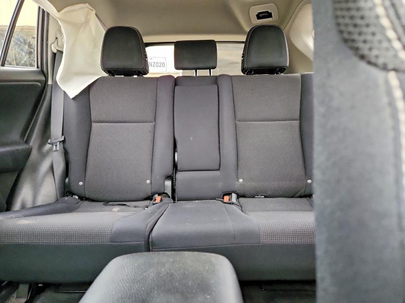 Продажа на аукционе авто 2016 Toyota Rav4, vin: 2T3RFREV2GW462323, номер лота: 61133006