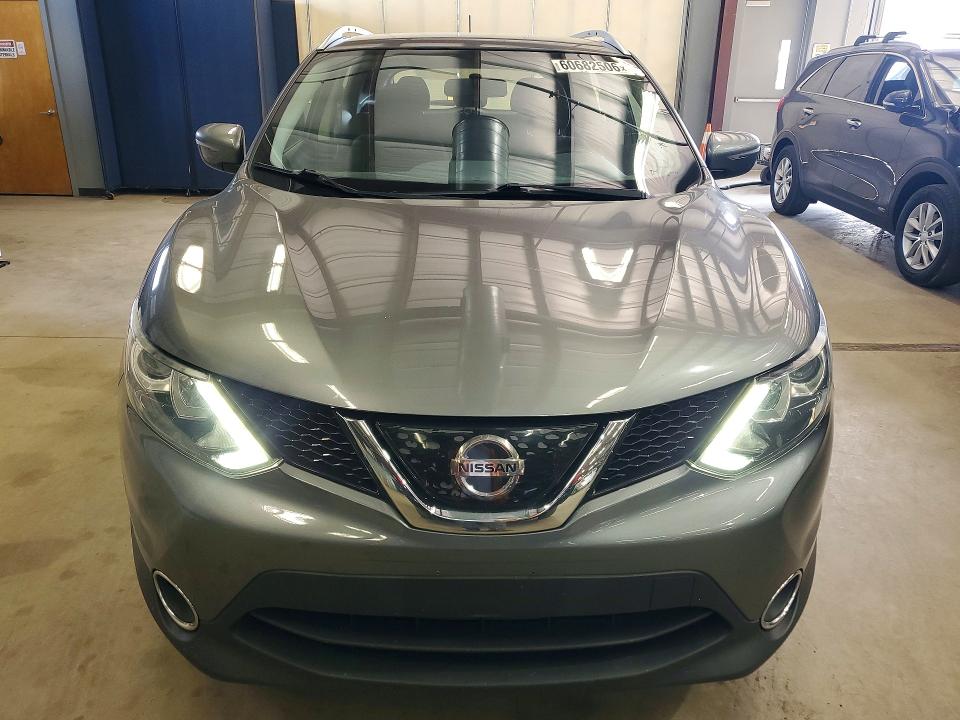 2018 Nissan Rogue Sport მანქანა იყიდება აუქციონზე, vin: JN1BJ1CR6JW264704, აუქციონის ნომერი: 60682506