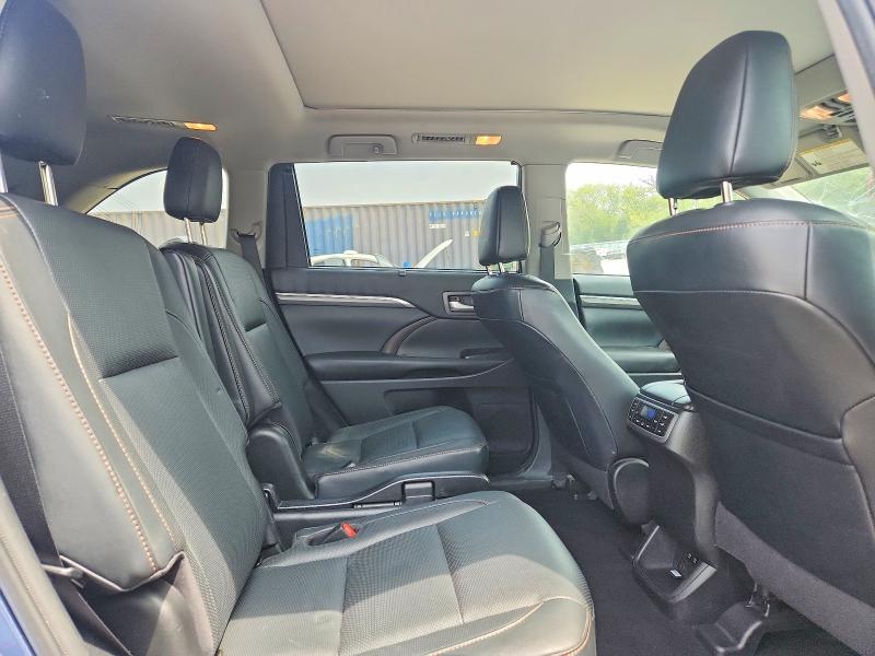 2019 Toyota Highlander მანქანა იყიდება აუქციონზე, vin: 5TDDZRFH7KS917476, აუქციონის ნომერი: 61551636