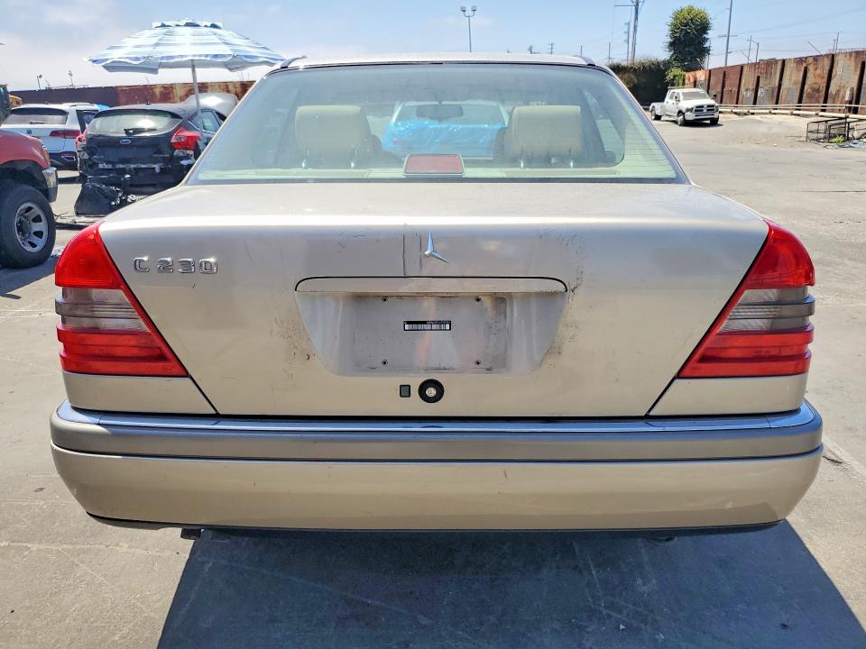 61532666 :رقم المزاد ، WDBHA23E4VF512284 vin ، 1997 Mercedes-benz C مزاد بيع