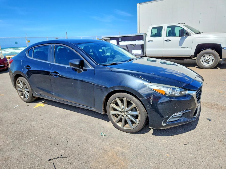 Продажа на аукционе авто 2018 Mazda 3, vin: 3MZBN1V33JM174840, номер лота: 58841376