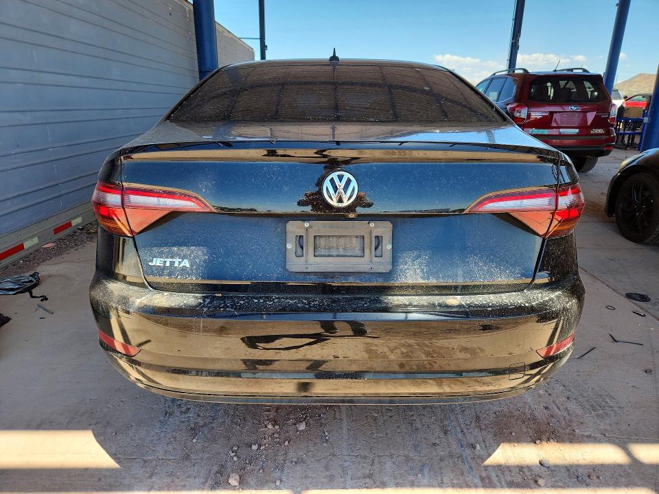 62723896 :رقم المزاد ، 3VWC57BU6KM215161 vin ، 2019 Volkswagen Jetta مزاد بيع