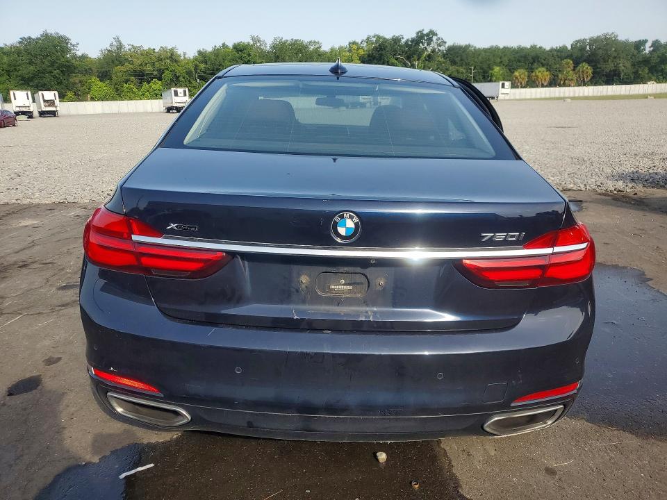 2017 Bmw 750 მანქანა იყიდება აუქციონზე, vin: WBA7F2C55HG422684, აუქციონის ნომერი: 60595306