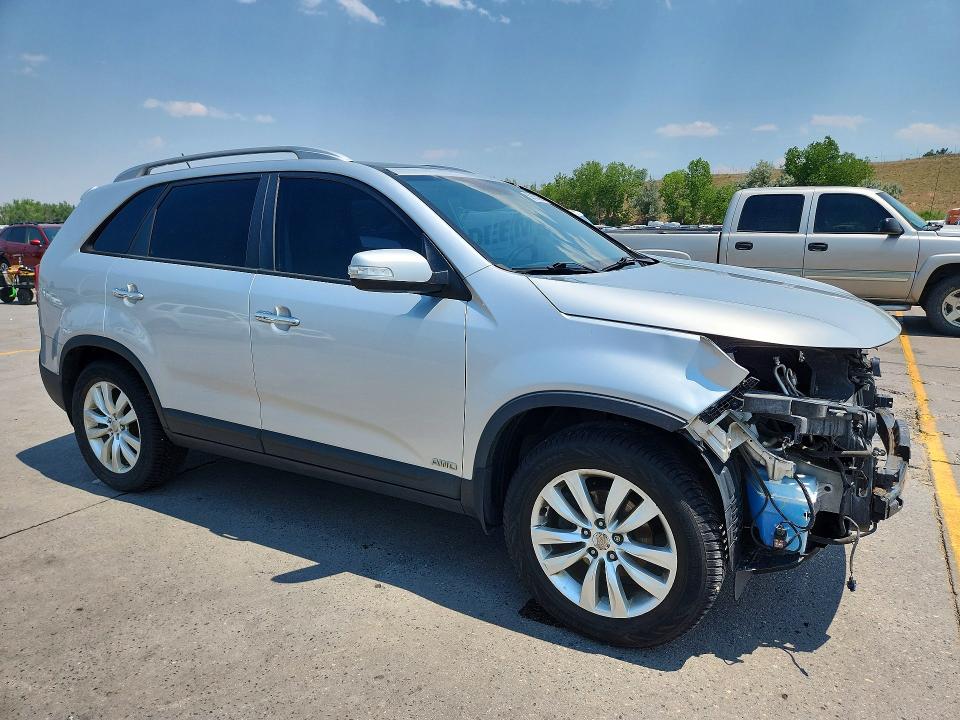 2011 Kia Sorento მანქანა იყიდება აუქციონზე, vin: 5XYKUDA29BG042653, აუქციონის ნომერი: 59163136