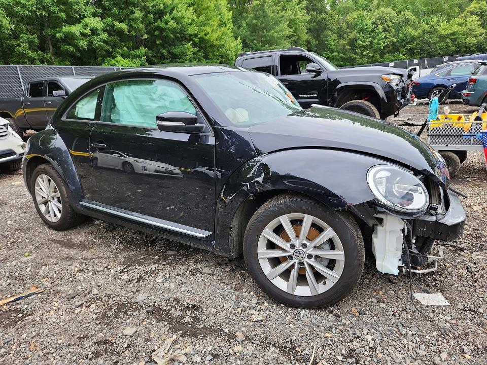 Aukcja sprzedaży 2018 Volkswagen Beetle, vin: 3VWFD7ATXJM714147, numer aukcji: 60074826
