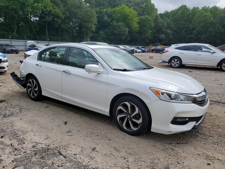 Продаж на аукціоні авто 2016 Honda Accord, vin: 1HGCR2F98GA208881, номер лоту: 62234436