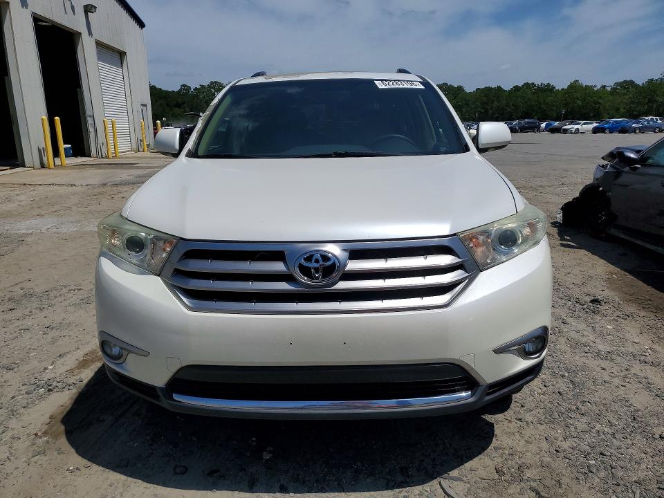 2013 Toyota Highlander მანქანა იყიდება აუქციონზე, vin: 5TDDK3EH8DS211008, აუქციონის ნომერი: 62283196