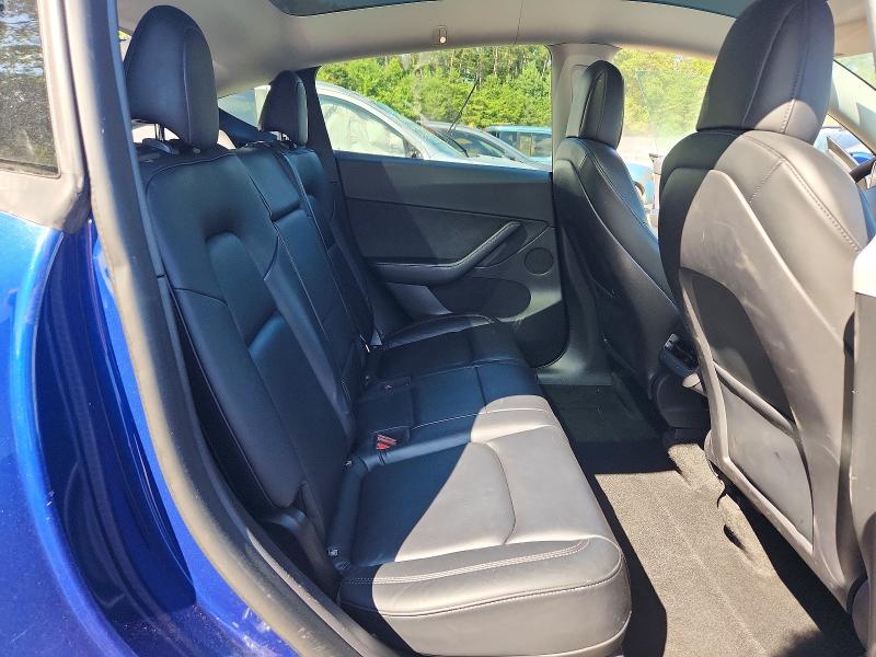 62414726 :رقم المزاد ، 7SAYGDEF3NF307550 vin ، 2022 Tesla Model Y مزاد بيع