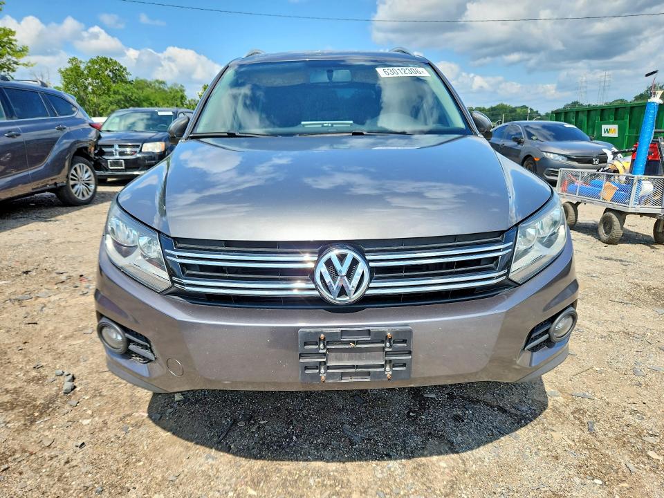 Продажа на аукционе авто 2015 Volkswagen Tiguan, vin: WVGBV7AX5FW603252, номер лота: 63012306