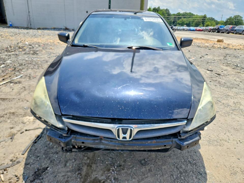 Продажа на аукционе авто 2006 Honda Accord, vin: 1HGCM66896A011911, номер лота: 61912436