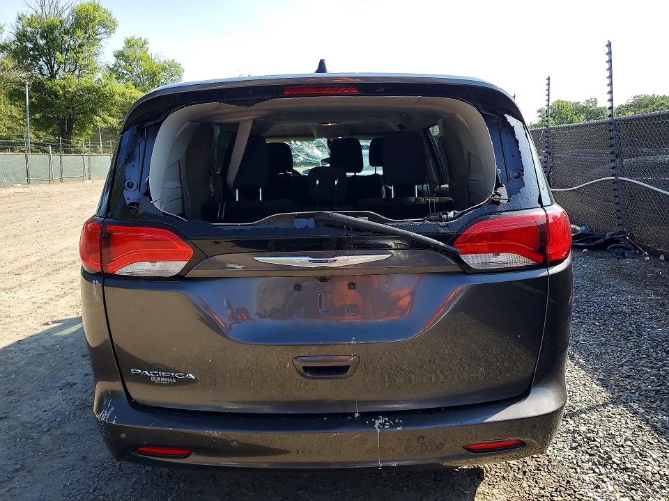 60950326 :رقم المزاد ، 2C4RC1AG1JR258020 vin ، 2018 Chrysler Pacifica مزاد بيع